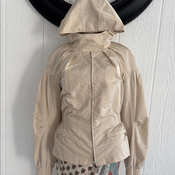 Louis Vuitton Silk Hooded Jacket - Picture 2 of 11
